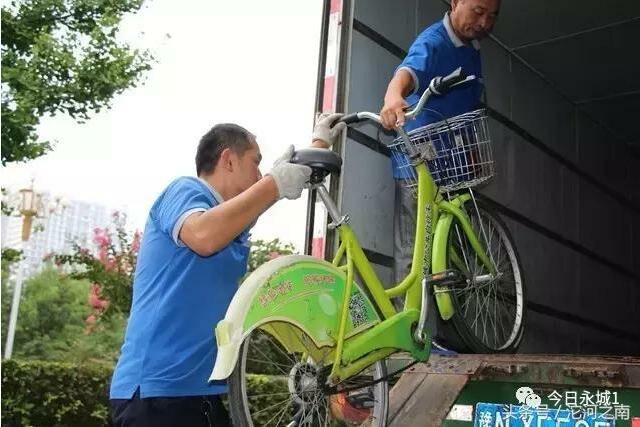 高溫燒烤模式下，永城公共自行車管理中心的他們為自己“帶鹽”！