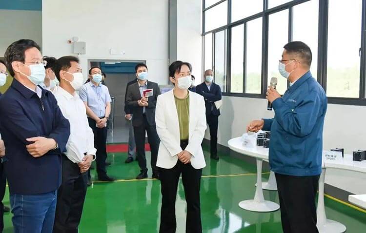 常州市市長盛蕾一行深入永安行調研